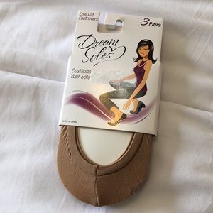 NWT Dream Soles - Low cut nylon socks - 3 Pairs